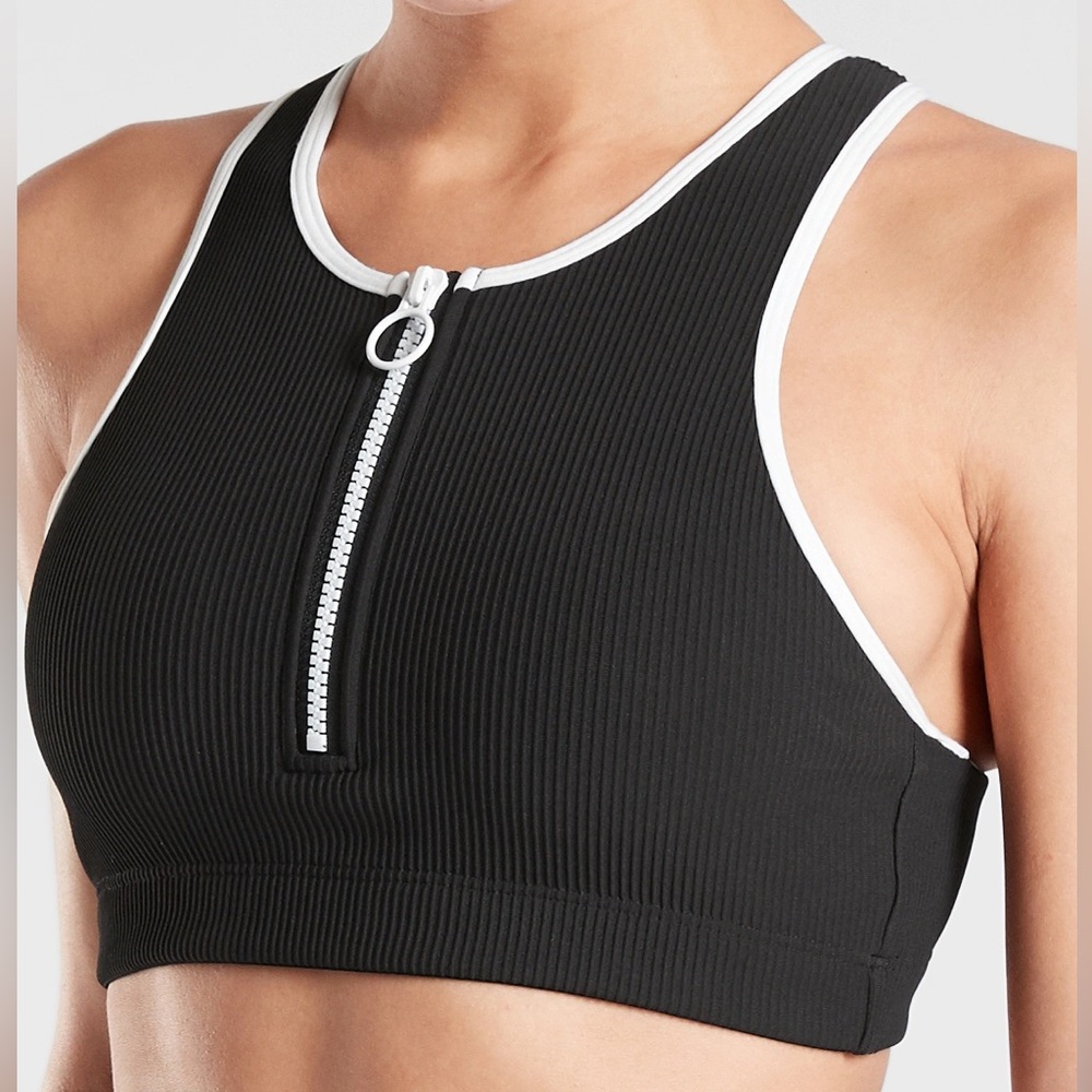 Athleta Synergy Rib Front-Zip Sports Bra